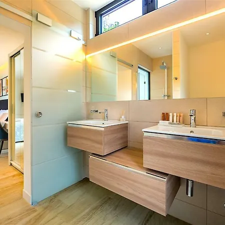 Altavista - Seaview & Relax With Heated Pool & Minigolf * Οπατία