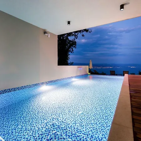 Altavista - Seaview & Relax With Heated Pool & Minigolf Вілла