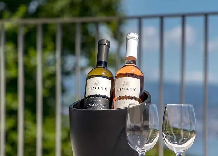 Altavista - Seaview & Relax With Heated Pool & Minigolf