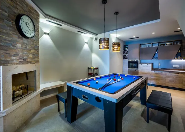 Villa Altavista - Seaview & Relax With Heated Pool & Minigolf Abbázia