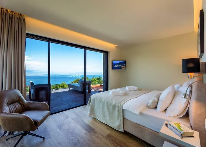 Altavista - Seaview & Relax With Heated Pool & Minigolf *