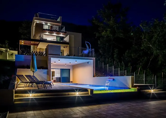 Altavista - Seaview & Relax With Heated Pool & Minigolf Abbázia