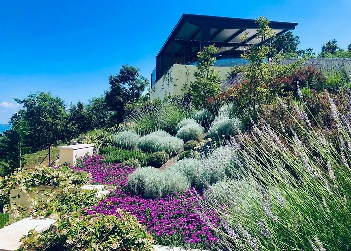 Villa Altavista - Seaview & Relax With Heated Pool & Minigolf