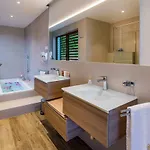 빌라 Altavista - Seaview & Relax With Heated Pool & Minigolf 오파티아