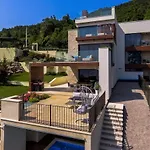 Altavista - Seaview & Relax With Heated Pool & Minigolf 빌라 *