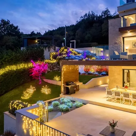 Villa Altavista - Seaview & Relax With Heated Pool & Minigolf *