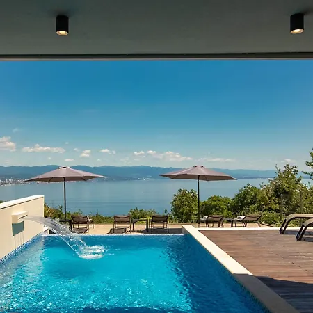 Villa Altavista - Seaview & Relax With Heated Pool & Minigolf