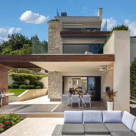 Altavista - Seaview & Relax With Heated Pool & Minigolf *