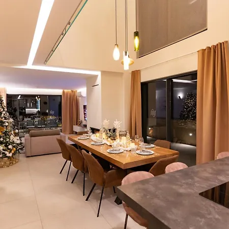 Altavista - Seaview & Relax With Heated Pool & Minigolf Вилла Опатия