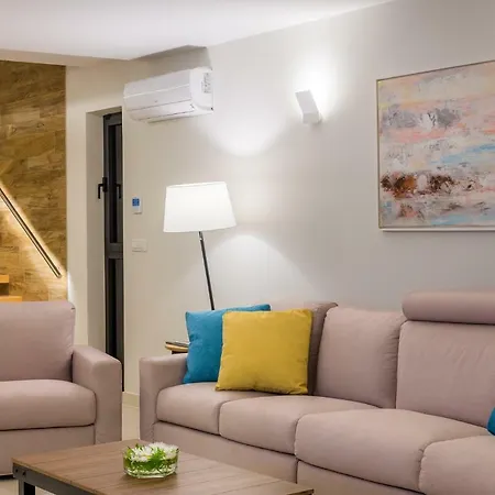 Altavista - Seaview & Relax With Heated Pool & Minigolf Villa Opatija