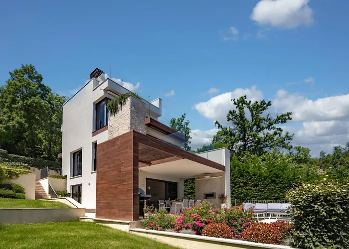 Βίλα Altavista - Seaview & Relax With Heated Pool & Minigolf