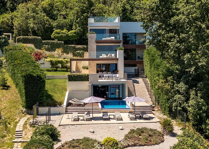 Altavista - Seaview & Relax With Heated Pool & Minigolf *