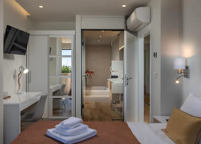 Altavista - Seaview & Relax With Heated Pool & Minigolf Вилла Опатия