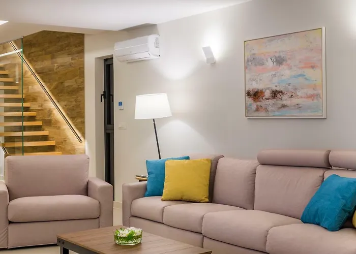 Altavista - Seaview & Relax With Heated Pool & Minigolf Вилла Опатия