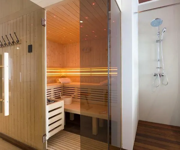 Altavista - Seaview & Relax With Heated Pool & Minigolf Вилла Опатия