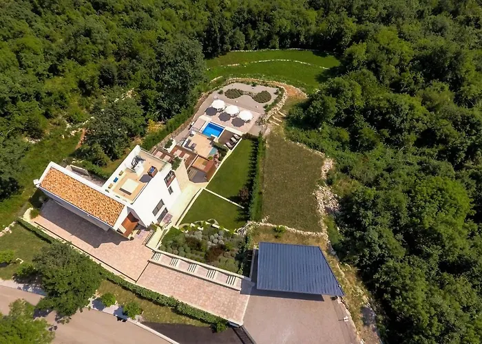 Altavista - Seaview & Relax With Heated Pool & Minigolf Вилла *