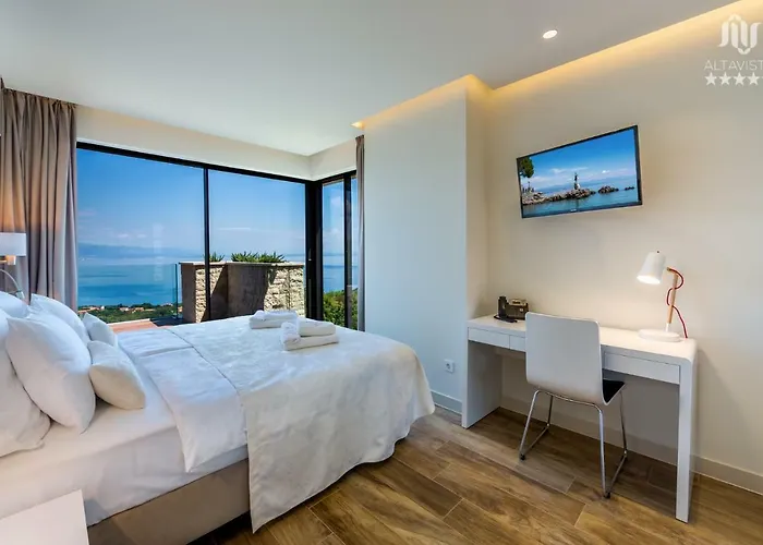 Altavista - Seaview & Relax With Heated Pool & Minigolf * أوباتيا